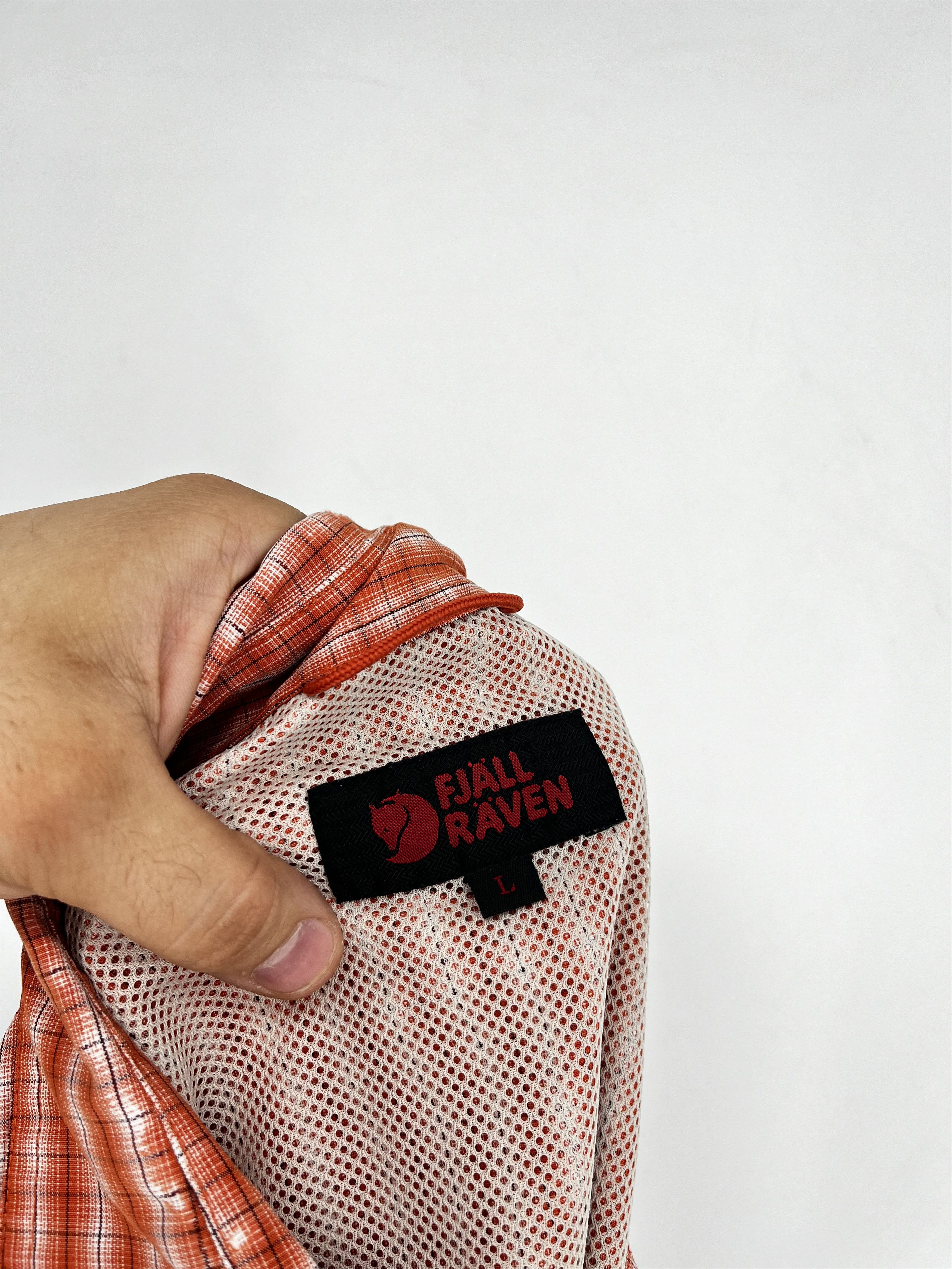 Fjallraven Fjall Raven Short Sleeve Streetwear Outdoor Shirt Size L Size US L / EU 52-54 / 3 - 8 Thumbnail