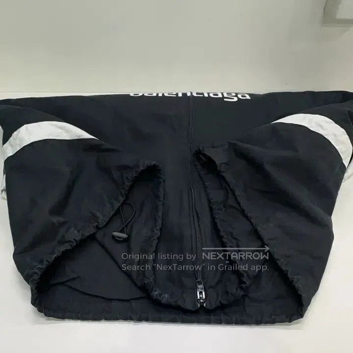 Balenciaga Balenciaga Black Embroidered Logo Long Sleeve Jacket. Size US L / EU 52-54 / 3 - 6 Thumbnail