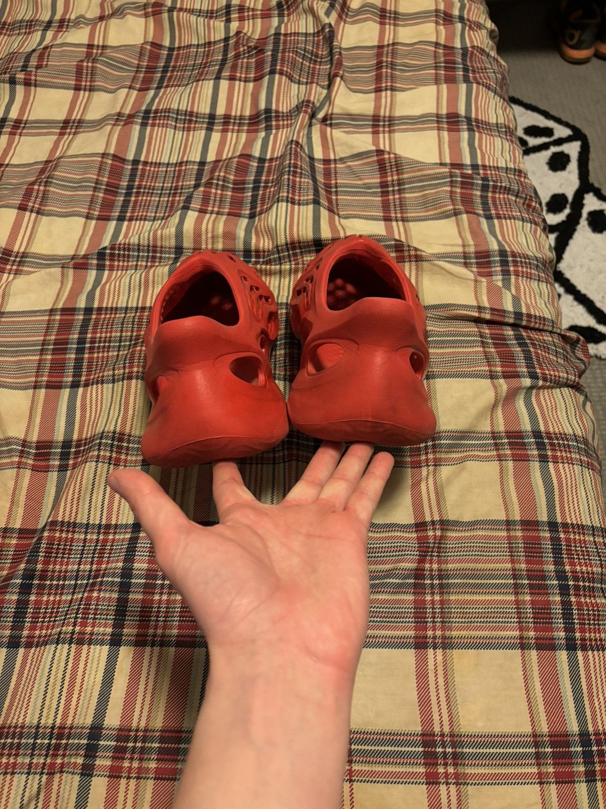 Adidas Adidas Yeezy Foam Runner Red Size 10 Size US 10 / EU 43 - 5 Thumbnail