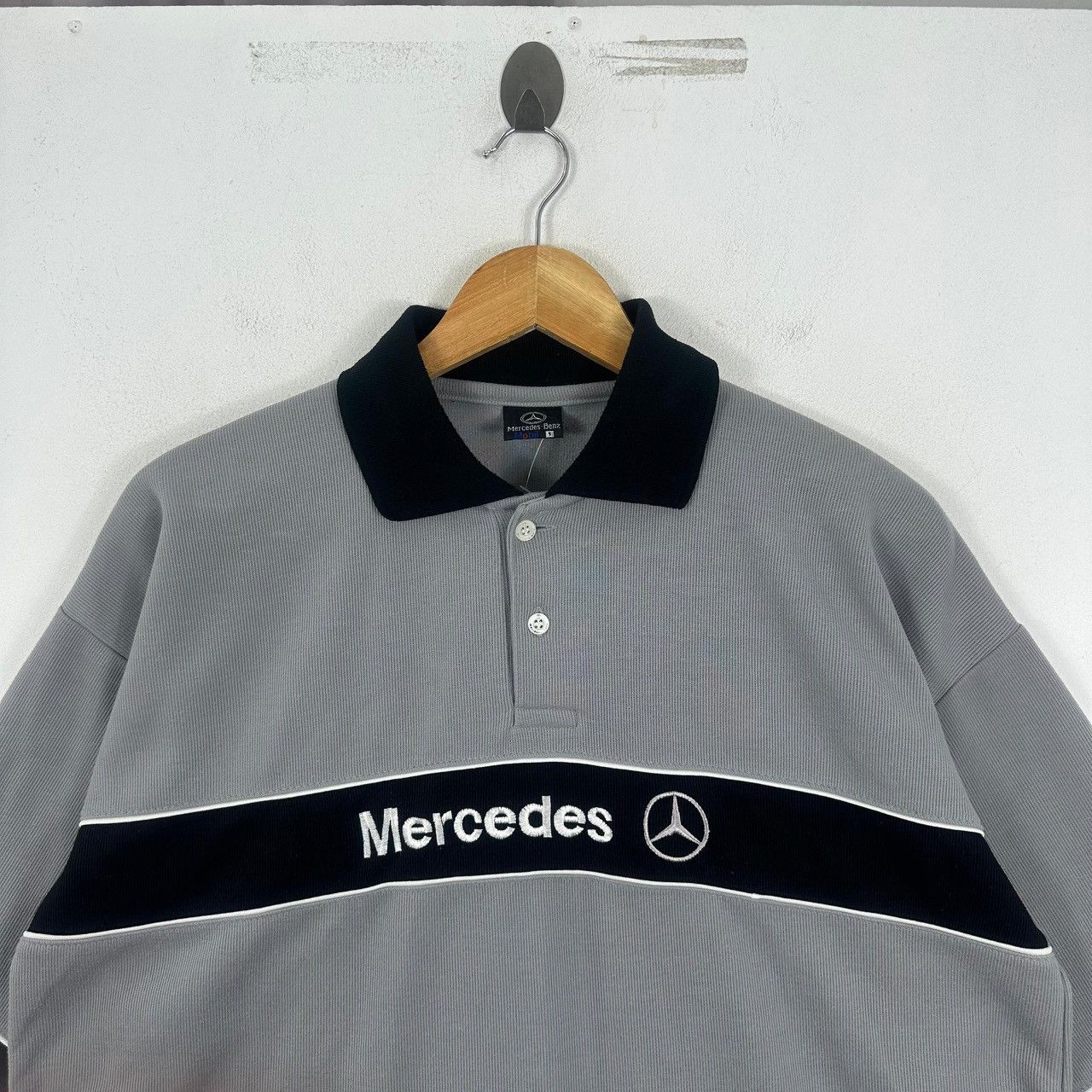Mercedes-Benz Vintage West McLaren Mercedes F1 Racing Polo Shirt Grey L Size US L / EU 52-54 / 3 - 4 Thumbnail
