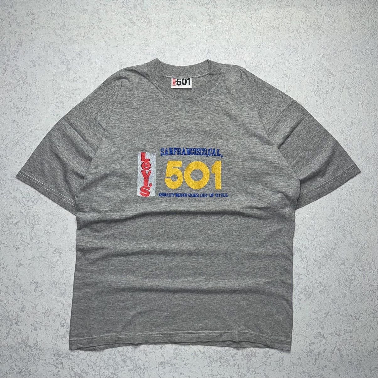 Levi's Vintage Levis 501 Oversized T-Shirt Size XL Size US XL / EU 56 / 4 - 1 Thumbnail