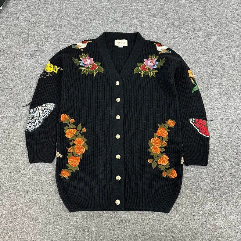 Gucci Gucci Embroidered pearl buckle knitted cardigan jacket 2502 Size US S / EU 44-46 / 1 - 2 Thumbnail