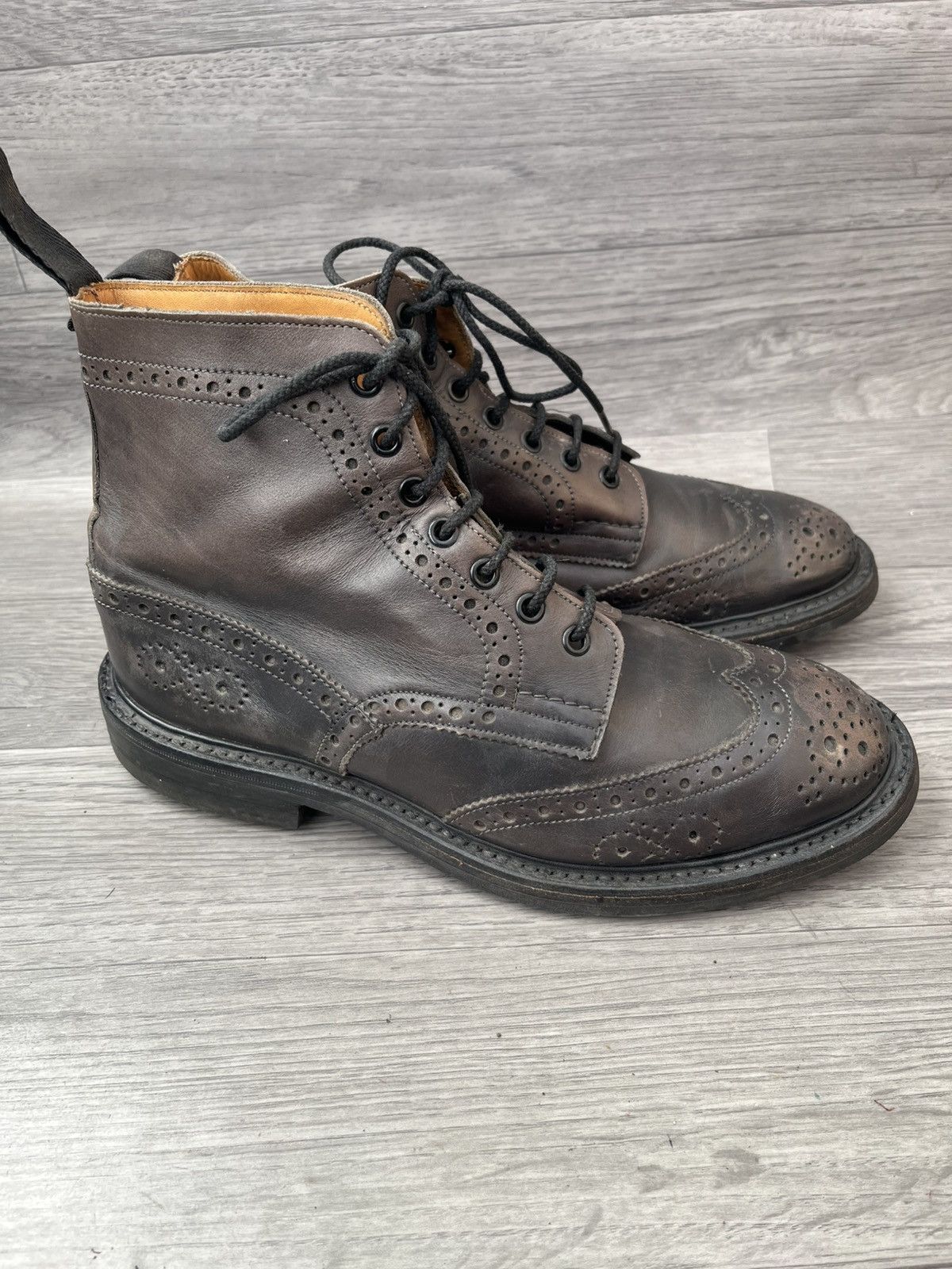 Tricker's Trickers stow brouge grey patina dress boots Size US 8.5 / EU 41-42 - 6 Thumbnail
