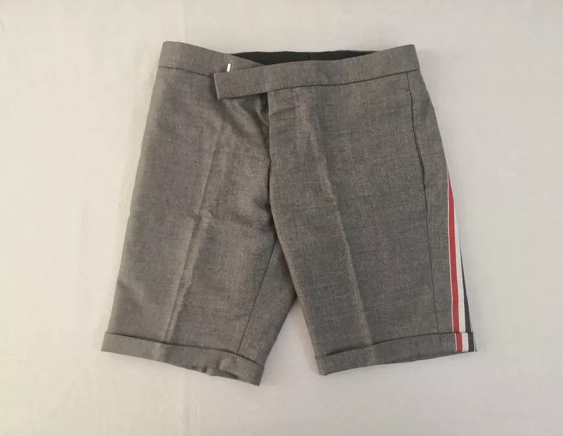 Thom Browne Thom Browne size0 Shorts casual trousers Size US 26 / EU 42 - 1 Thumbnail