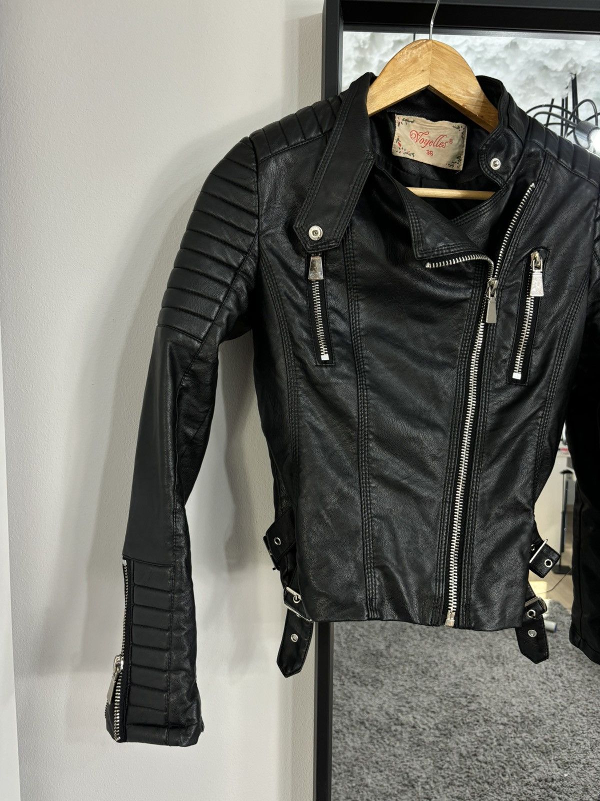 Japanese Brand × Vintage 2000s Japan Cropped Washed Leather Bomber Jacket Avant Garde Size US S / EU 44-46 / 1 - 1 Thumbnail