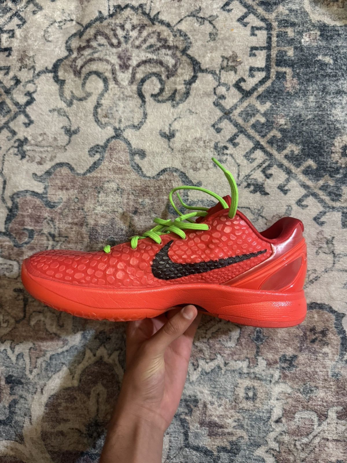 Nike Kobe 6 reverse grinches size 12 Size US 12 / EU 45 - 8 Thumbnail