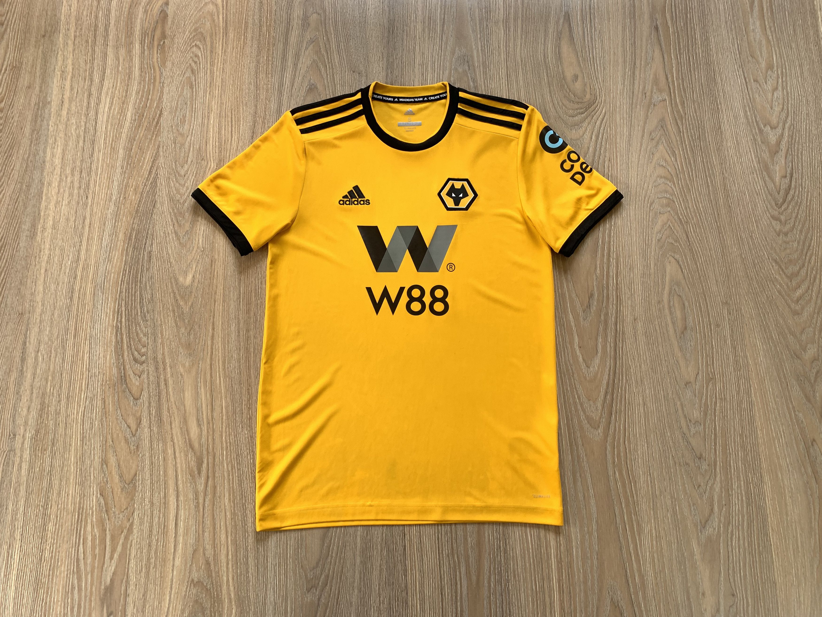 Adidas × Vintage Adidas Wolves Home Shirt Jersey 2018-2019 Size US S / EU 44-46 / 1 - 1 Thumbnail