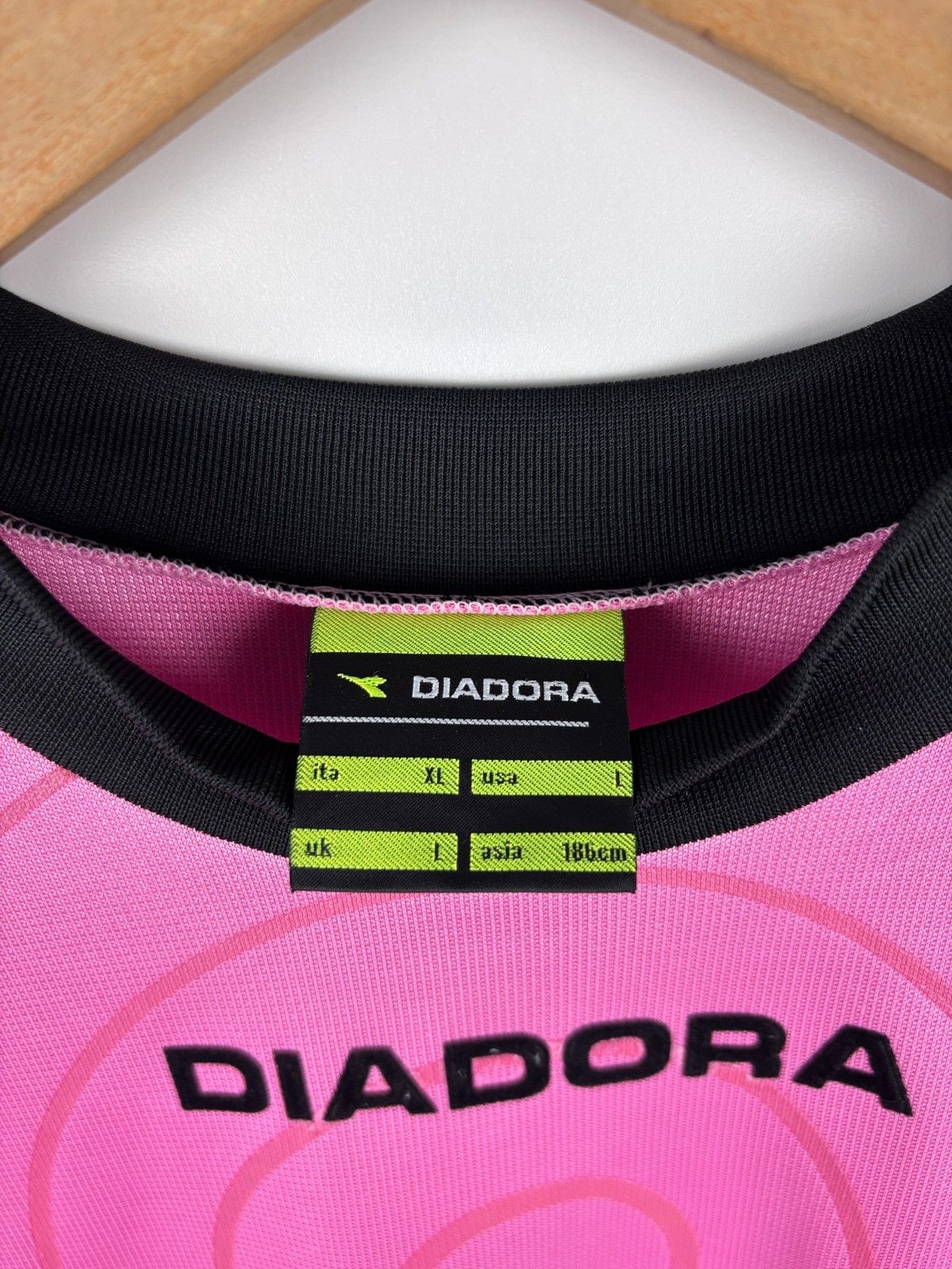 Diadora Diadora Goalkeeper Football Jersey Soccer Shirt Pink Size L Size US L / EU 52-54 / 3 - 9 Thumbnail