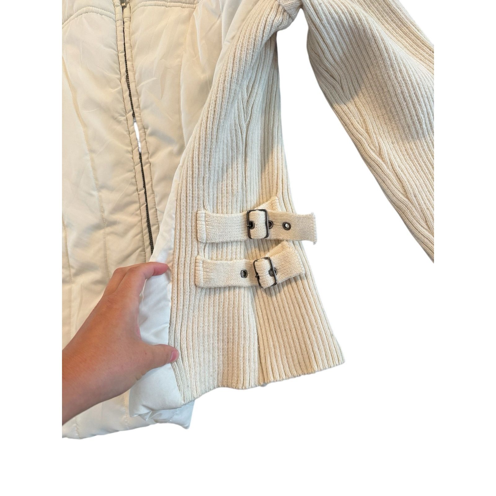 The Unbranded Brand RARE Womens Petite Cream Knitwear Zip Up Long Sleeve Jacket Size S / US 4 / IT 40 - 6 Thumbnail