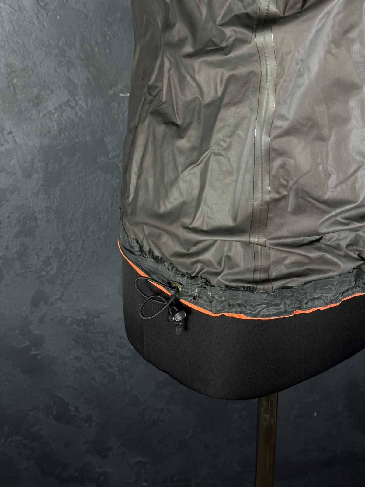 Arc'teryx Vintage Arc'teryx Alpha SI Goretex Jacket Size S / US 4 / IT 40 - 19 Thumbnail