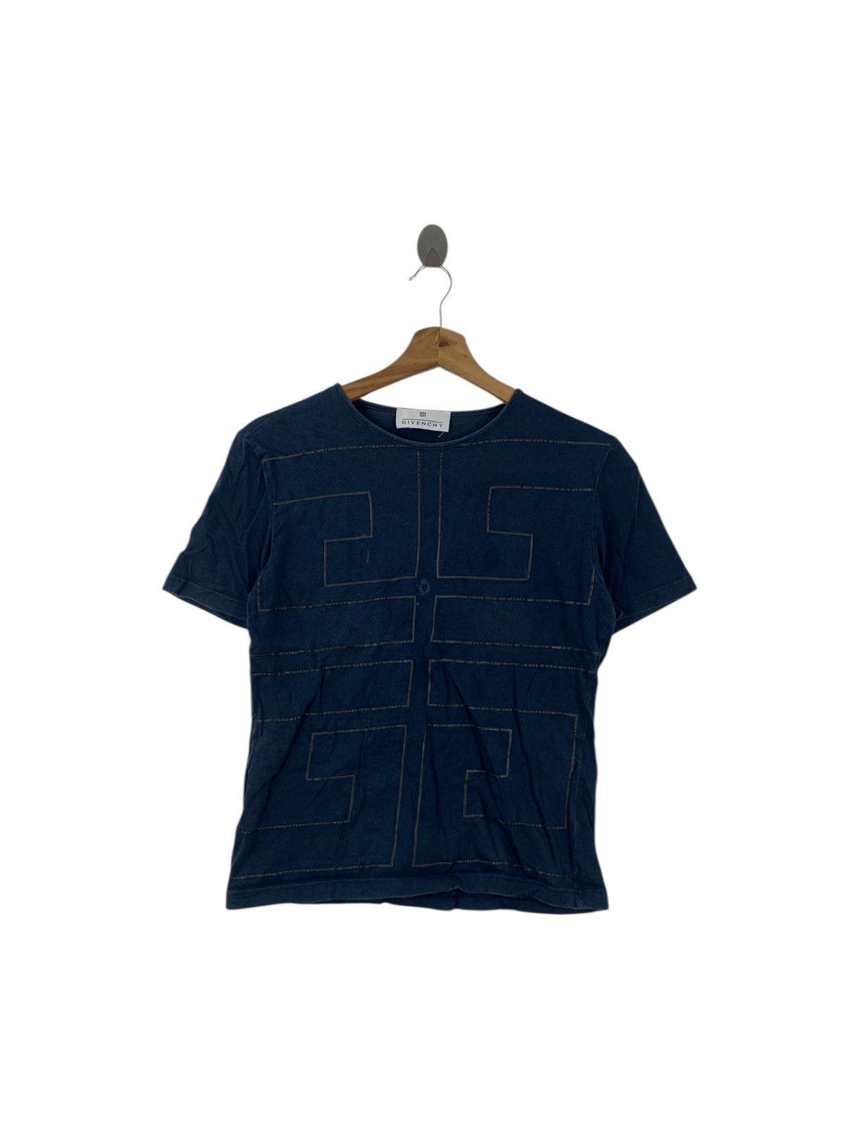 Givenchy Vintage GIVENCHY MADE IN ITALY Monogram Logo Tee Shirt Top Size XXS / US 00 / IT 34 - 1 Thumbnail
