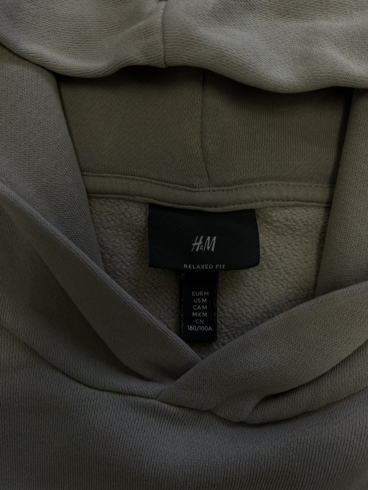 H&M H&M Hoodie Size US M / EU 48-50 / 2 - 5 Thumbnail