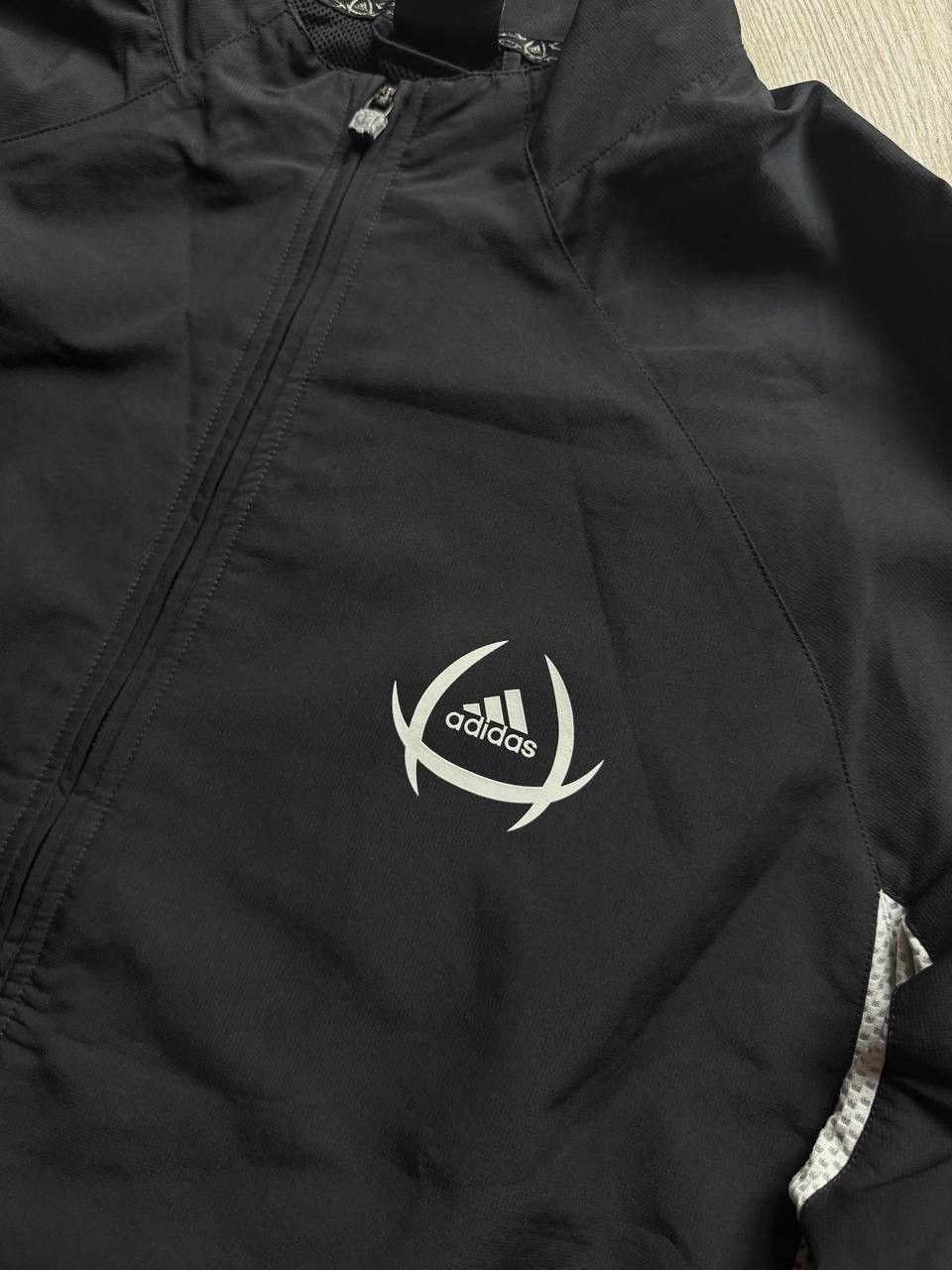 Adidas Light Jacket Adidas 00’ Size US L / EU 52-54 / 3 - 2 Thumbnail