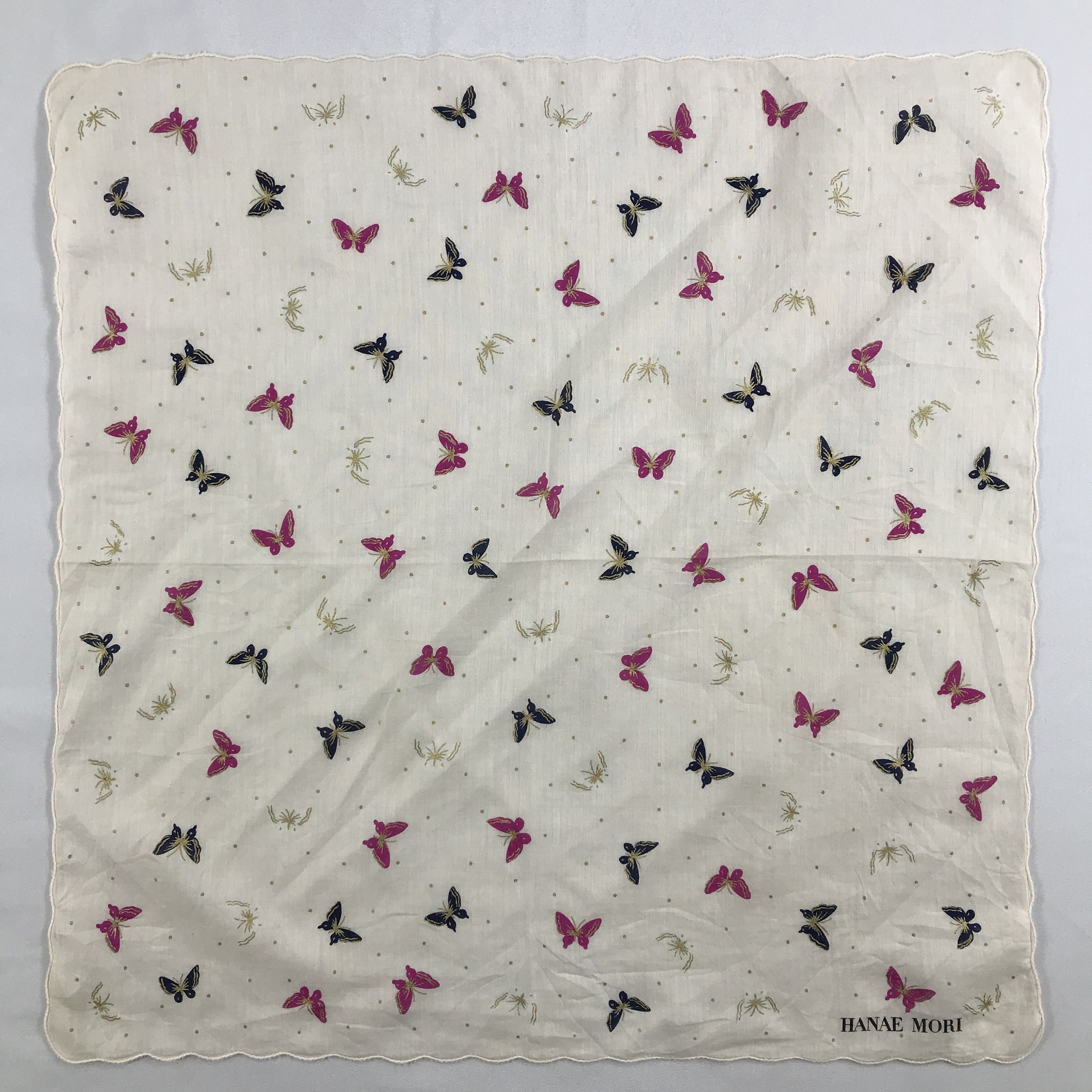 Hanae Mori × Vintage Hanae Mori Bandana / Handkerchief / Neckerchief - S2654 Size ONE SIZE - 1 Thumbnail