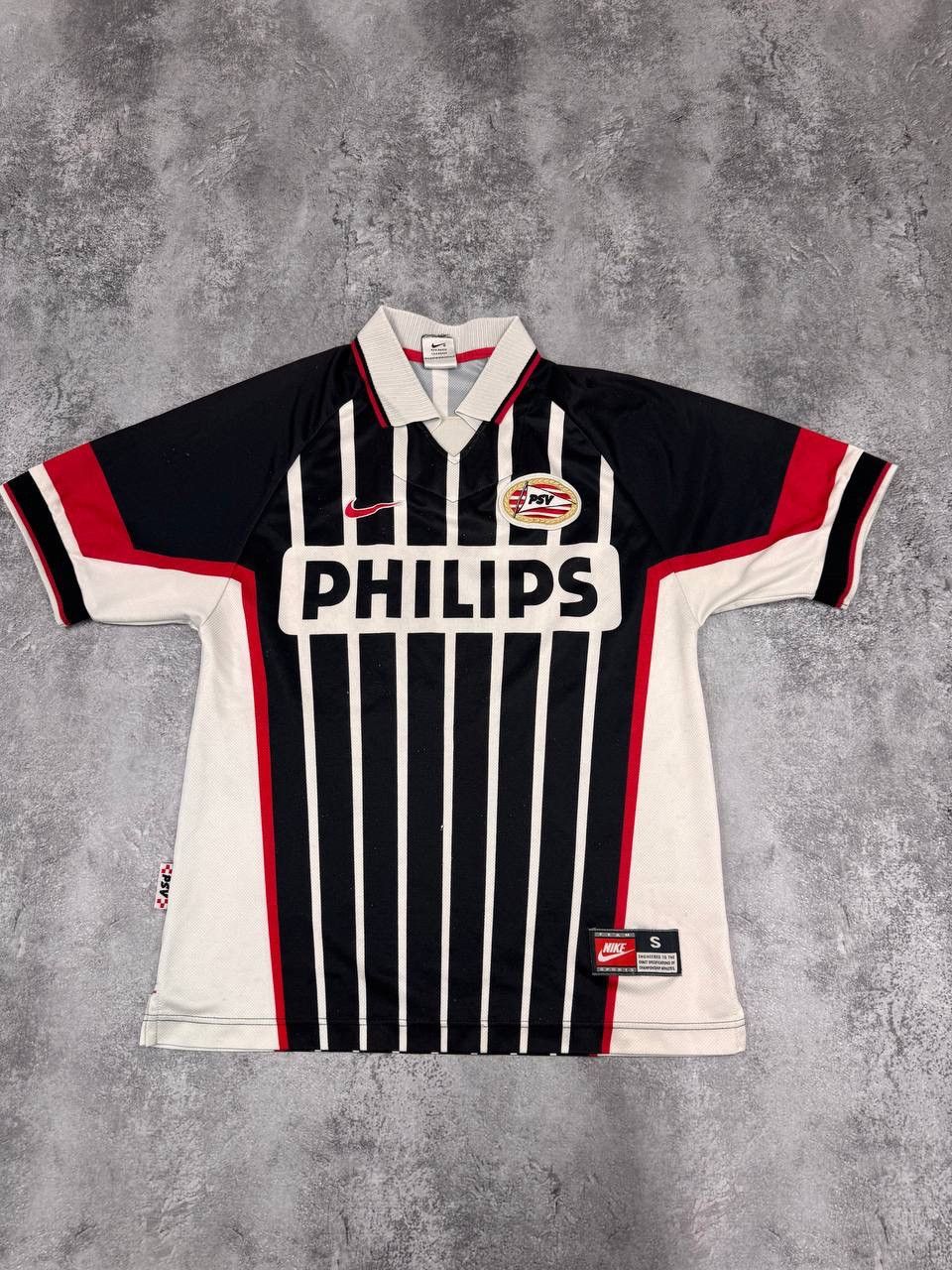 Nike Nike PSV Eindhoven Men Football Jersey Away 1997-1998 Black Size US S / EU 44-46 / 1 - 1 Thumbnail