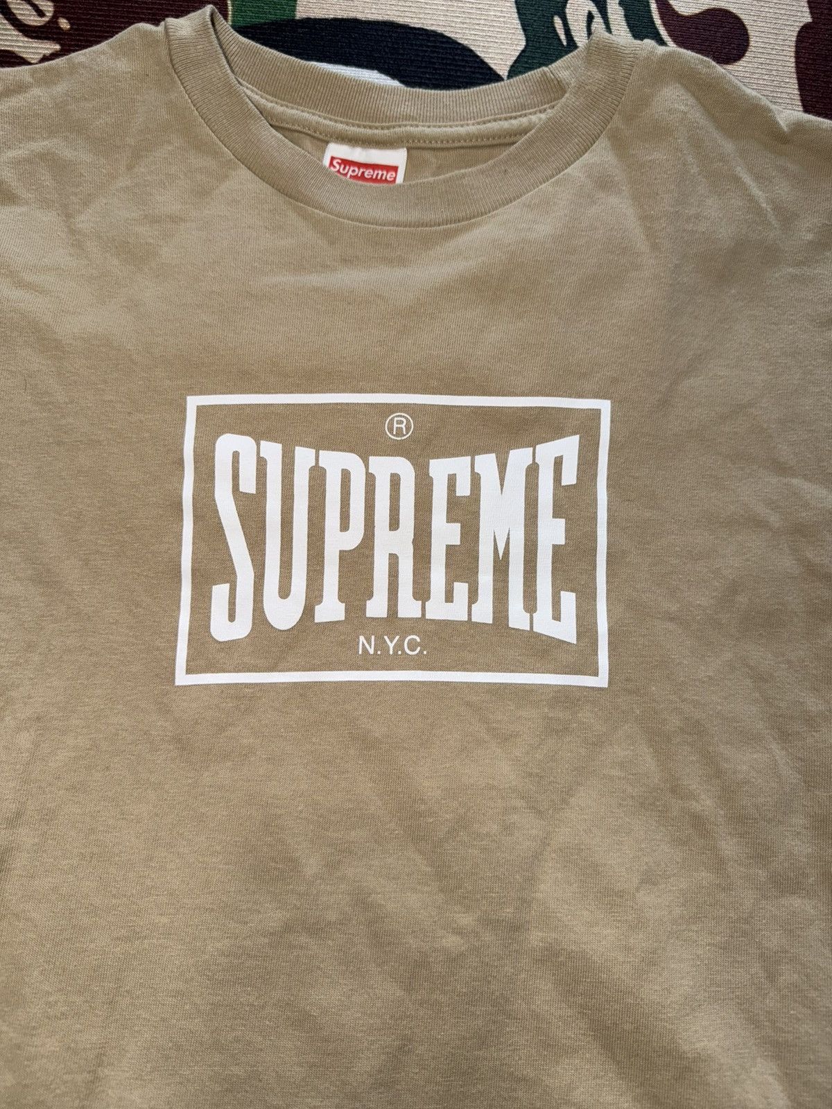 Supreme Supreme Warmup Tee. Khaki. Large. Great condition. Small Size US S / EU 44-46 / 1 - 4 Thumbnail