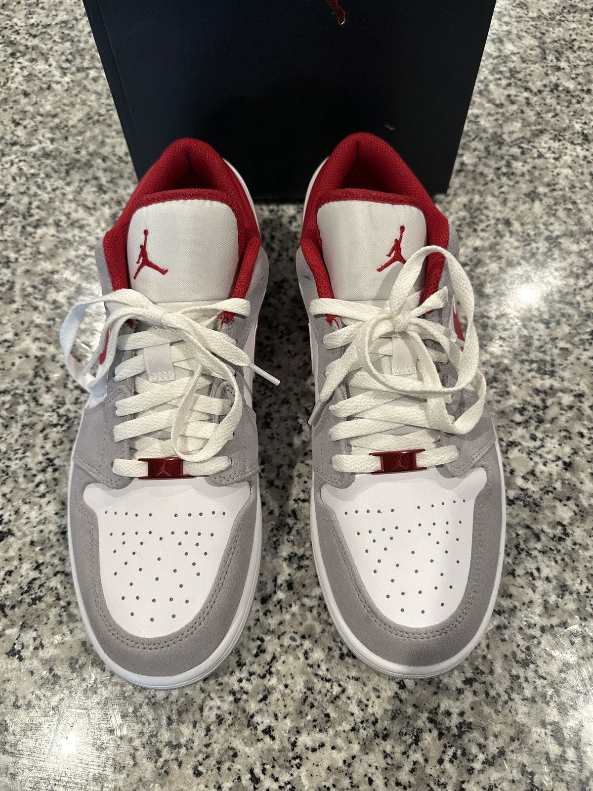 Nike Air Jordan 1 Low SE Size US 10.5 / EU 43-44 - 5 Thumbnail