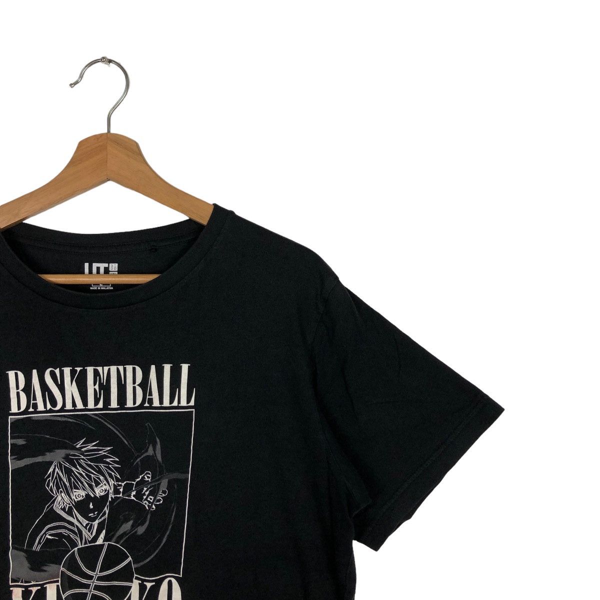 Japanese Brand VINTAGE BASKETBALL KUROKO JAPAN UNIQLO T-SHIRT Size US L / EU 52-54 / 3 - 5 Thumbnail