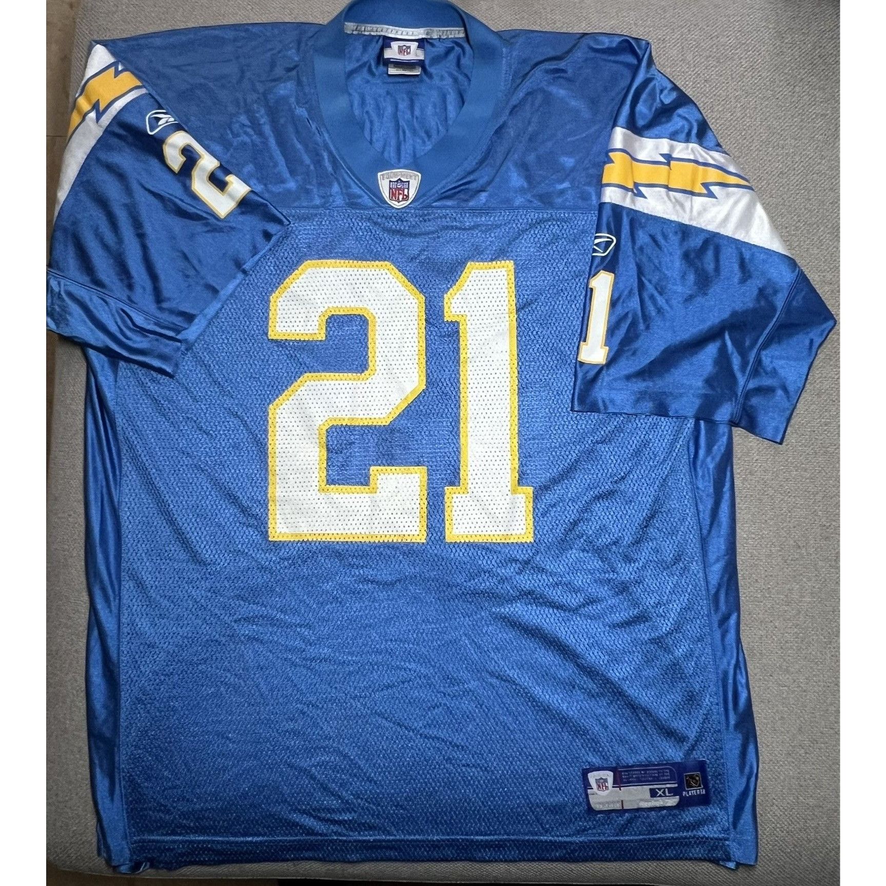 Reebok LaDainian Tomlinson #21 Jersey XL San Diego Chargers Reebok Size US XL / EU 56 / 4 - 1 Thumbnail