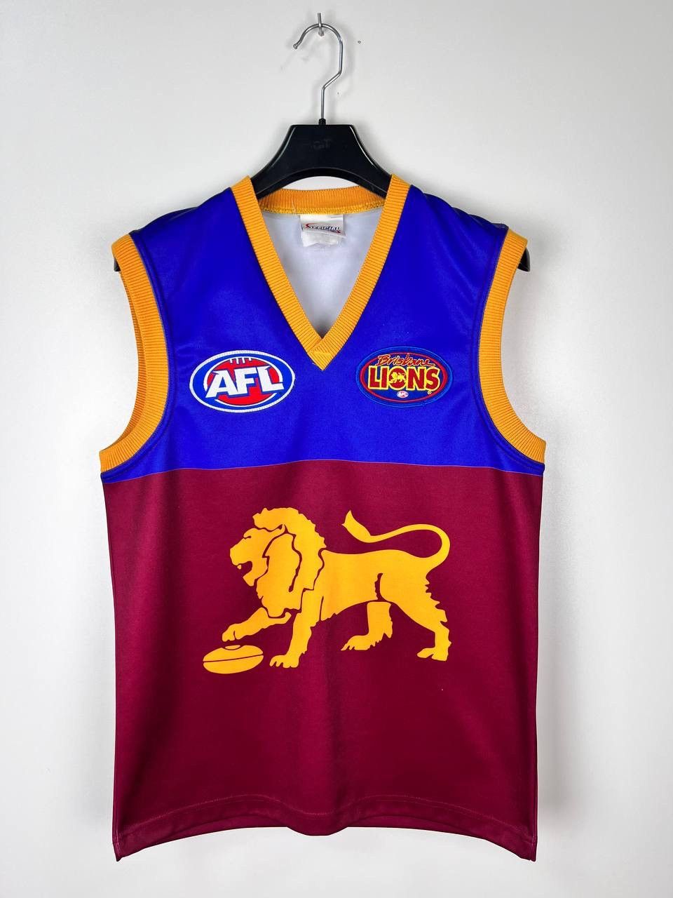 Vintage Brisbane Lions AFL via the t-shirts size XS Size US XS / EU 42 / 0 - 1 Thumbnail