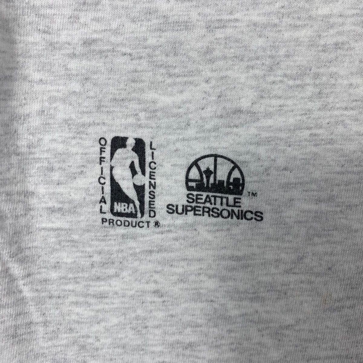 NBA × Vintage Vintage 90's Nba SEATTLE SUPERSONICS Logo Graphic Tee Shirt Size US L / EU 52-54 / 3 - 4 Thumbnail