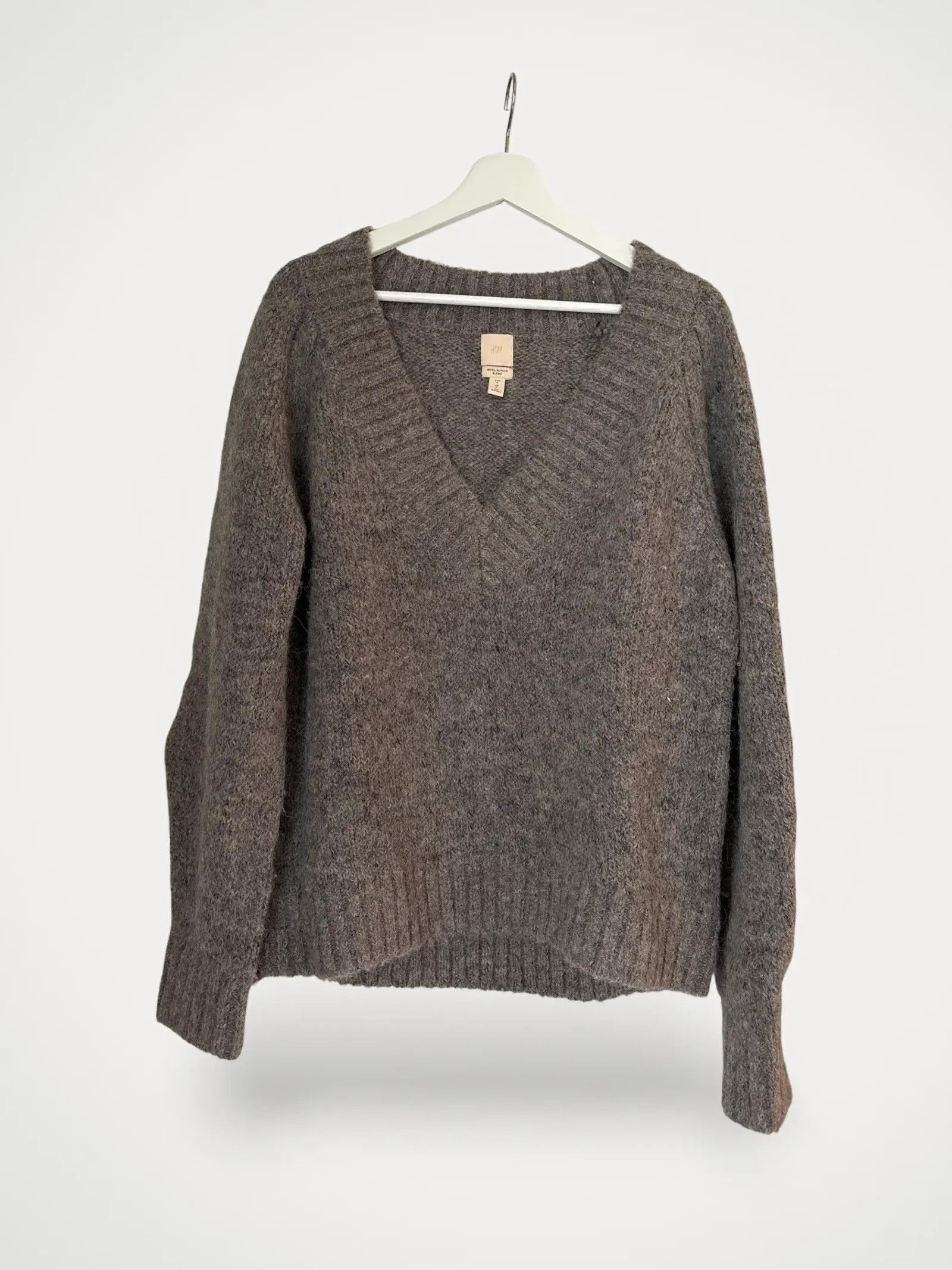 H&M H&M Sweater Size S / US 4 / IT 40 - 1 Thumbnail