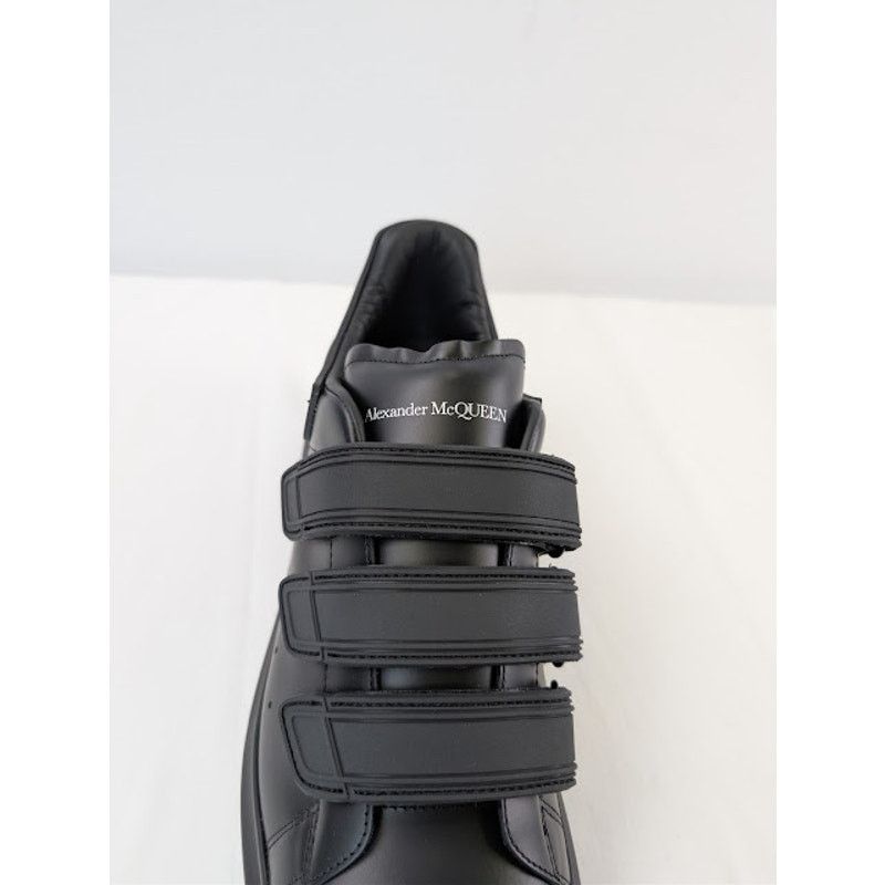 Alexander McQueen o1rshd1 Larry Oversized Triple Strap Sneaker in Black Size US 11 / EU 44 - 16 Thumbnail