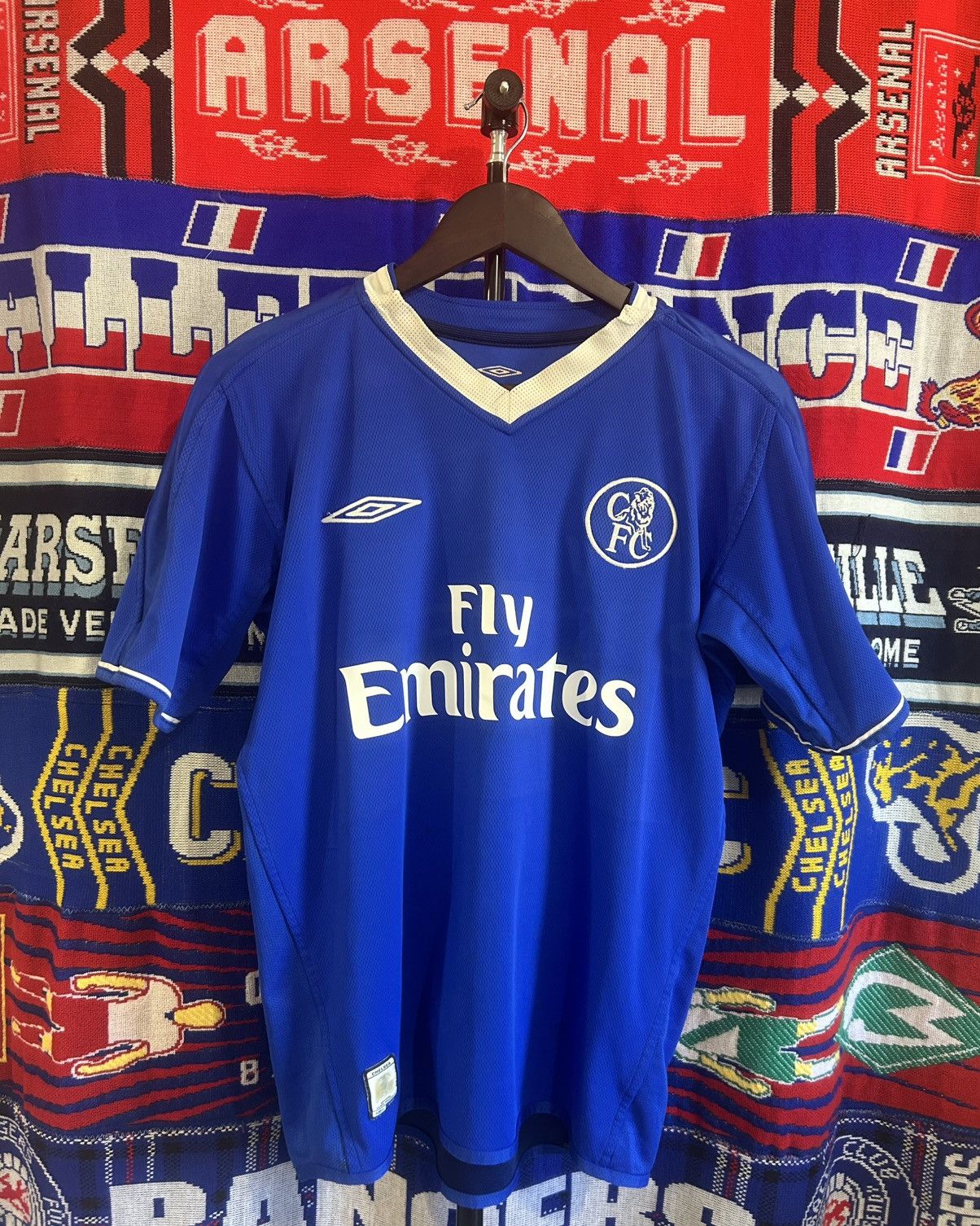 Umbro Chelsea 2004-2005 John Terry Size US M / EU 48-50 / 2 - 1 Thumbnail