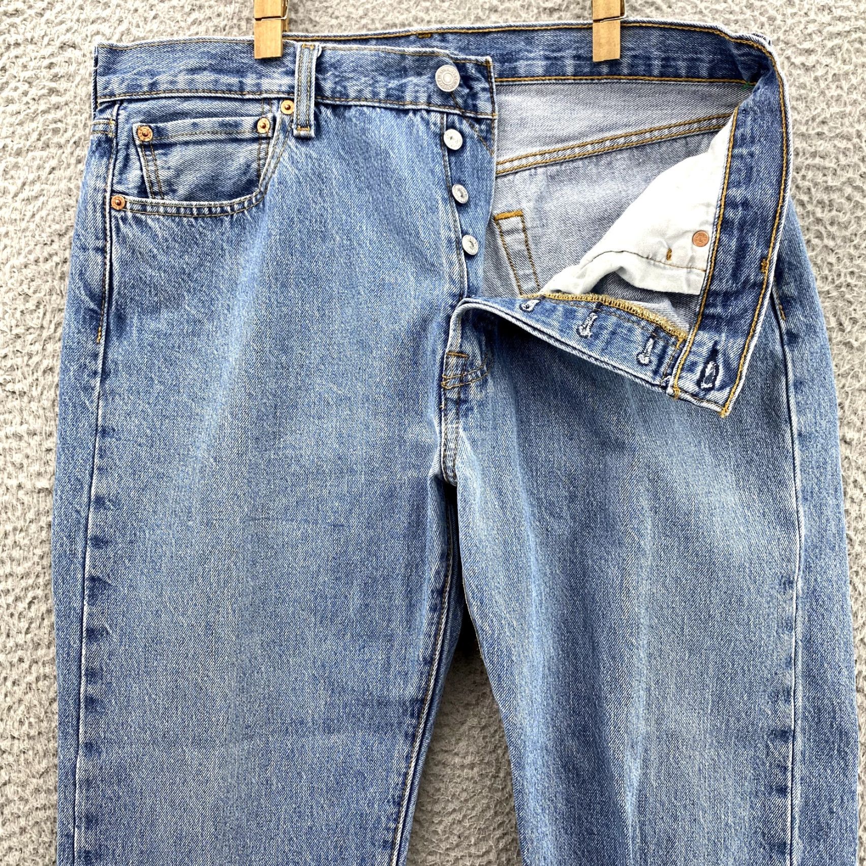 Levi's Levi's 501 XX Jeans Men 34x28 Whisker Straight Button Fly 90s Streetwear Classic Jeans Size US 34 / EU 50 - 7 Thumbnail