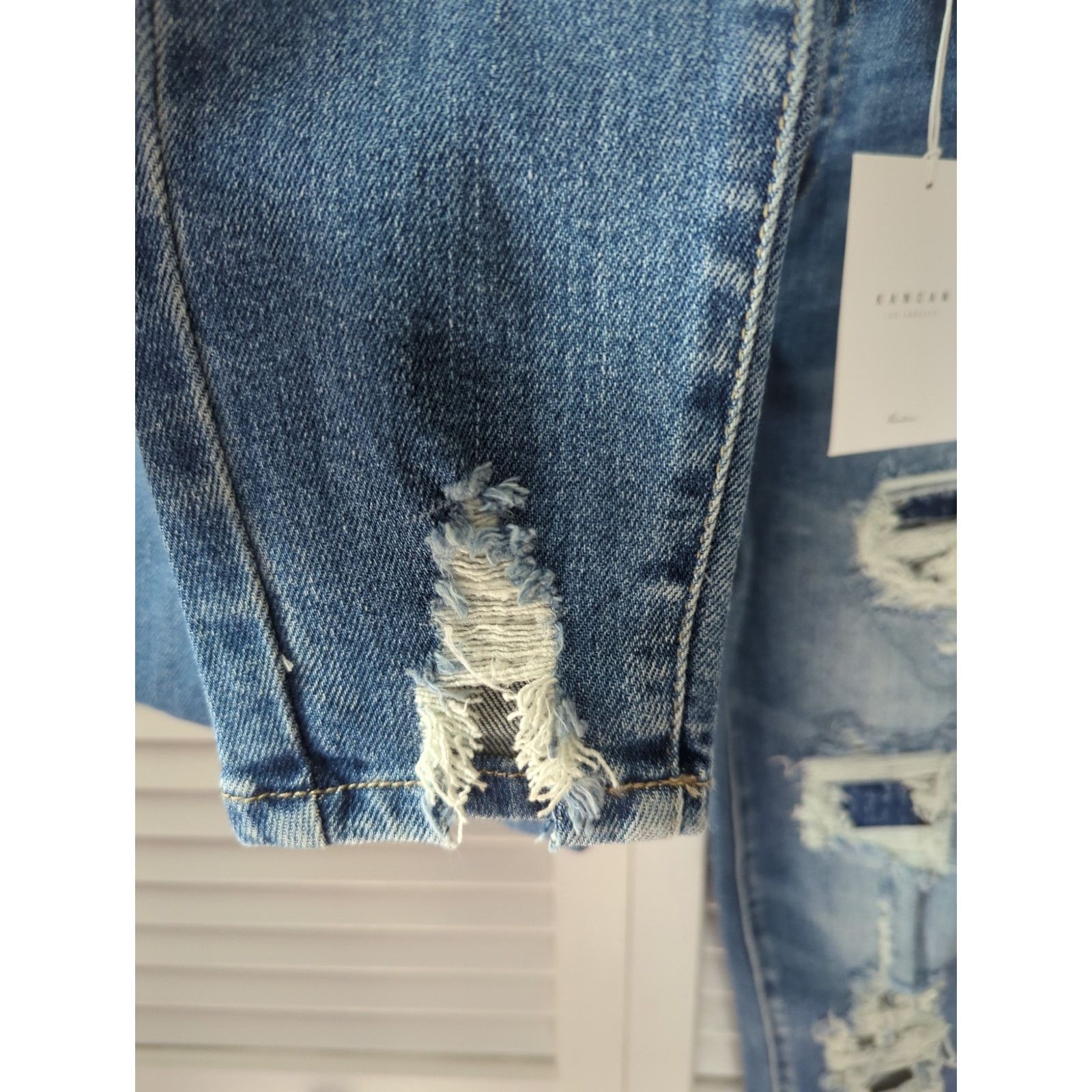 Kancan USA KANCAN NWT Distressed Straight Leg - Sz 1/24 Size 24" / US 00 / IT 34 - 7 Thumbnail