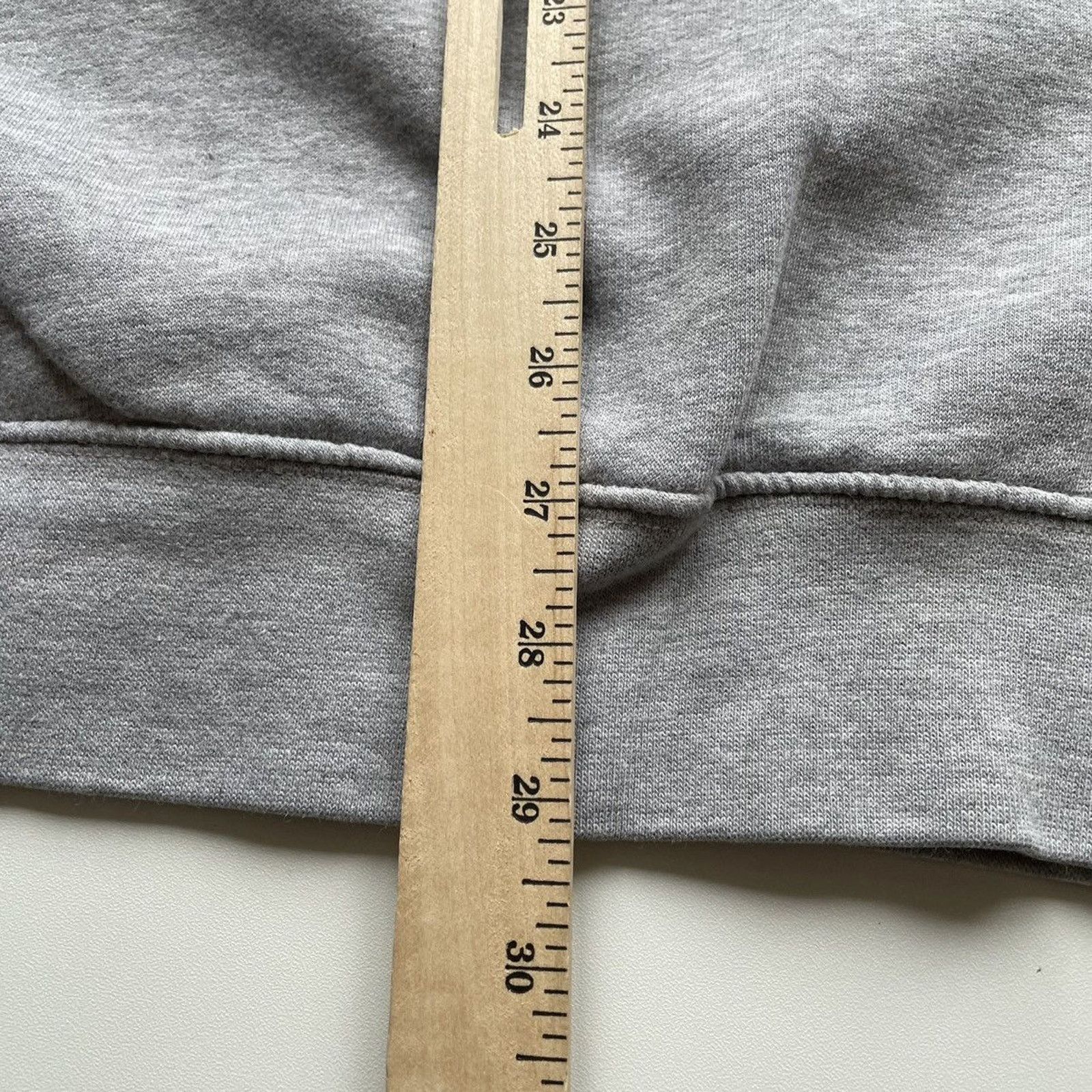 Nike Vintage Nike Swoosh Crewneck Sweatshirt Y2K Large Gray Rare Size US L / EU 52-54 / 3 - 6 Thumbnail