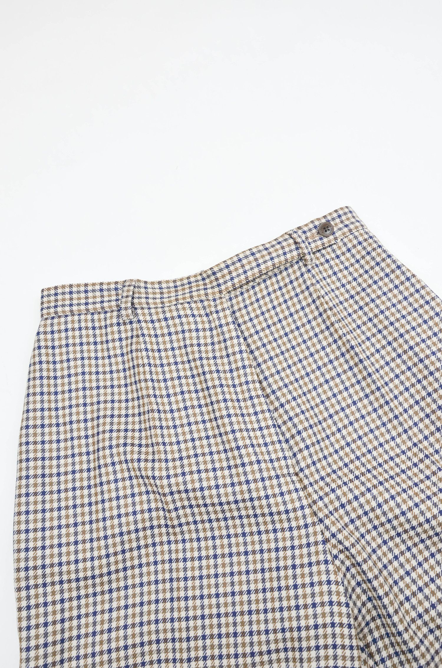 Aquascutum AQUASCUTUM Plaid Beige Wool Two-Button Suit - US8 Size M / US 6-8 / IT 42-44 - 15 Thumbnail