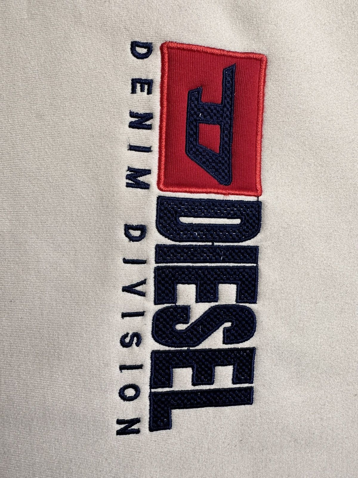 Diesel × Vintage Vintage Diesel Division sweatshirt logo size M/L Size US M / EU 48-50 / 2 - 5 Thumbnail