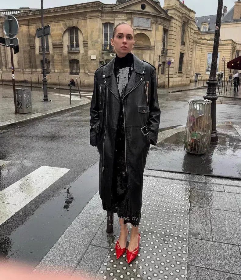 Saint Laurent Paris Saint Laurent Paris Black Long Leather Jacket Size XXS / US 00 / IT 34 - 1 Thumbnail