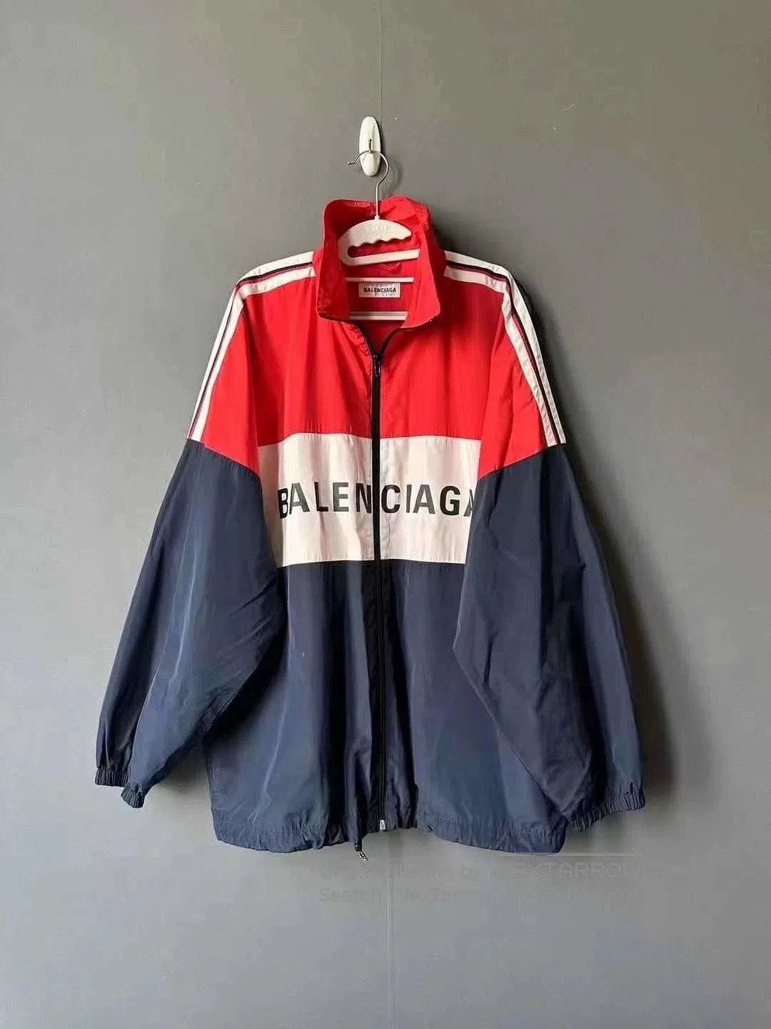 Balenciaga Balenciaga Logo Windbreaker Jacket. Size US XS / EU 42 / 0 - 1 Thumbnail