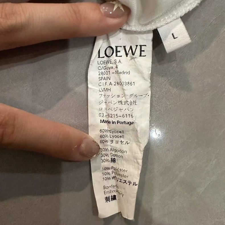 Loewe LOEWE Short sleeves embroidered with logo on the back Size L / US 10 / IT 46 - 3 Thumbnail