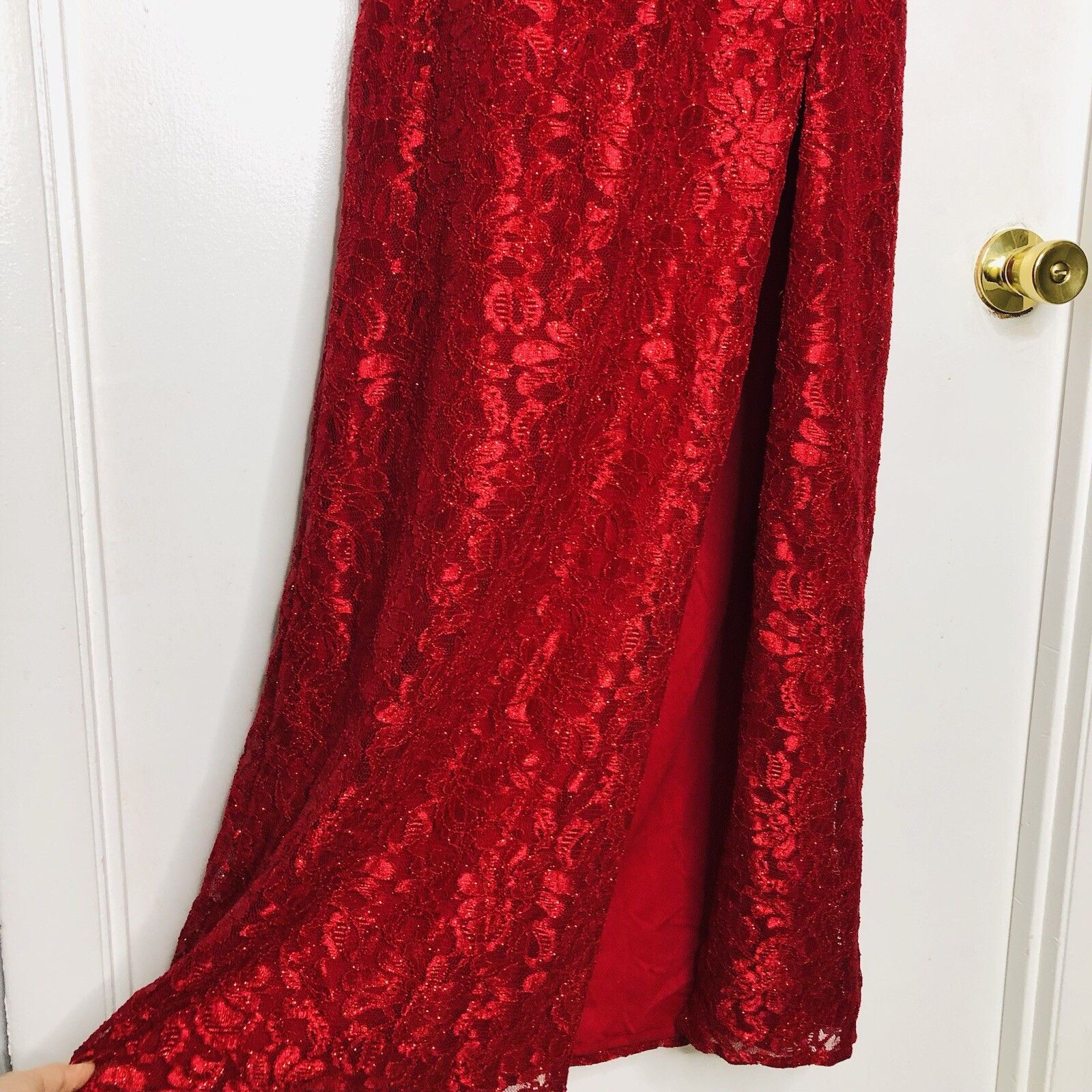 Other Morgan & Co Junior Babydoll Red Lace Prom Gown Dress Sz 5 Size S / US 4 / IT 40 - 5 Thumbnail