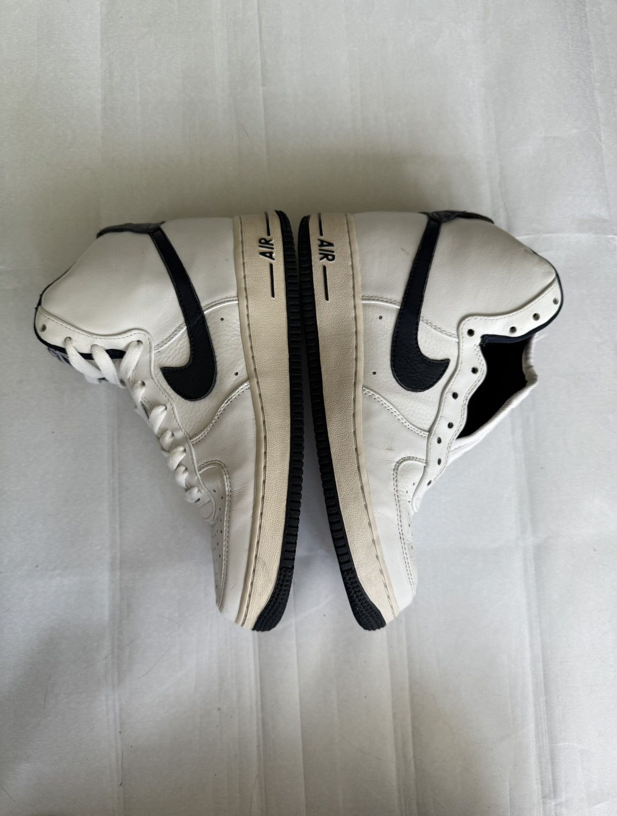 Nike × Vintage 2010 Nike Air Force 1 High Premium Leather sneakers Size US 8 / EU 41 - 11 Thumbnail