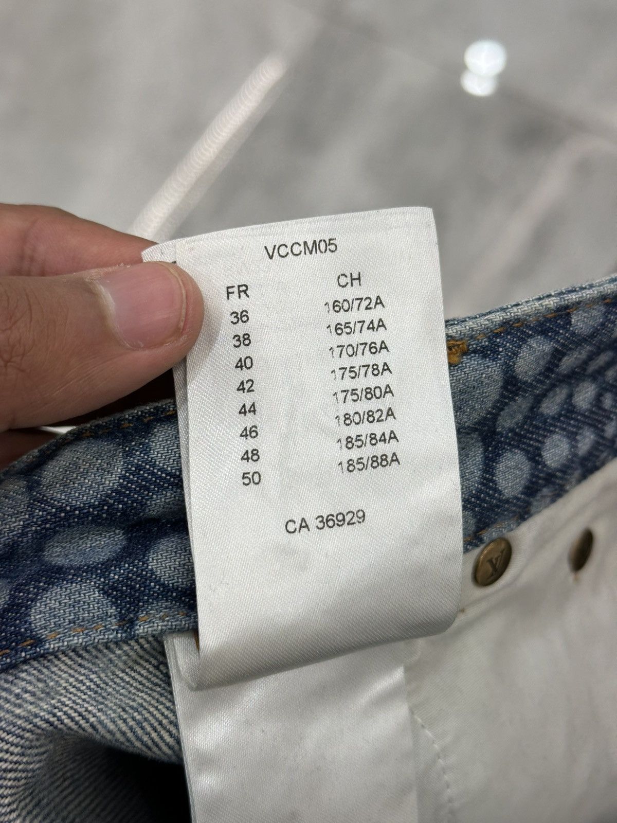 Louis Vuitton Louis Vuitton x Yayoi Kusama All Over Pumpkin Denim Pants Size US 36 / EU 52 - 12 Thumbnail