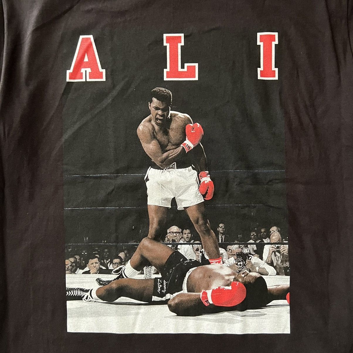 Vintage Muhammad Ali black t shirt XL (reprint) Size US XL / EU 56 / 4 - 3 Thumbnail
