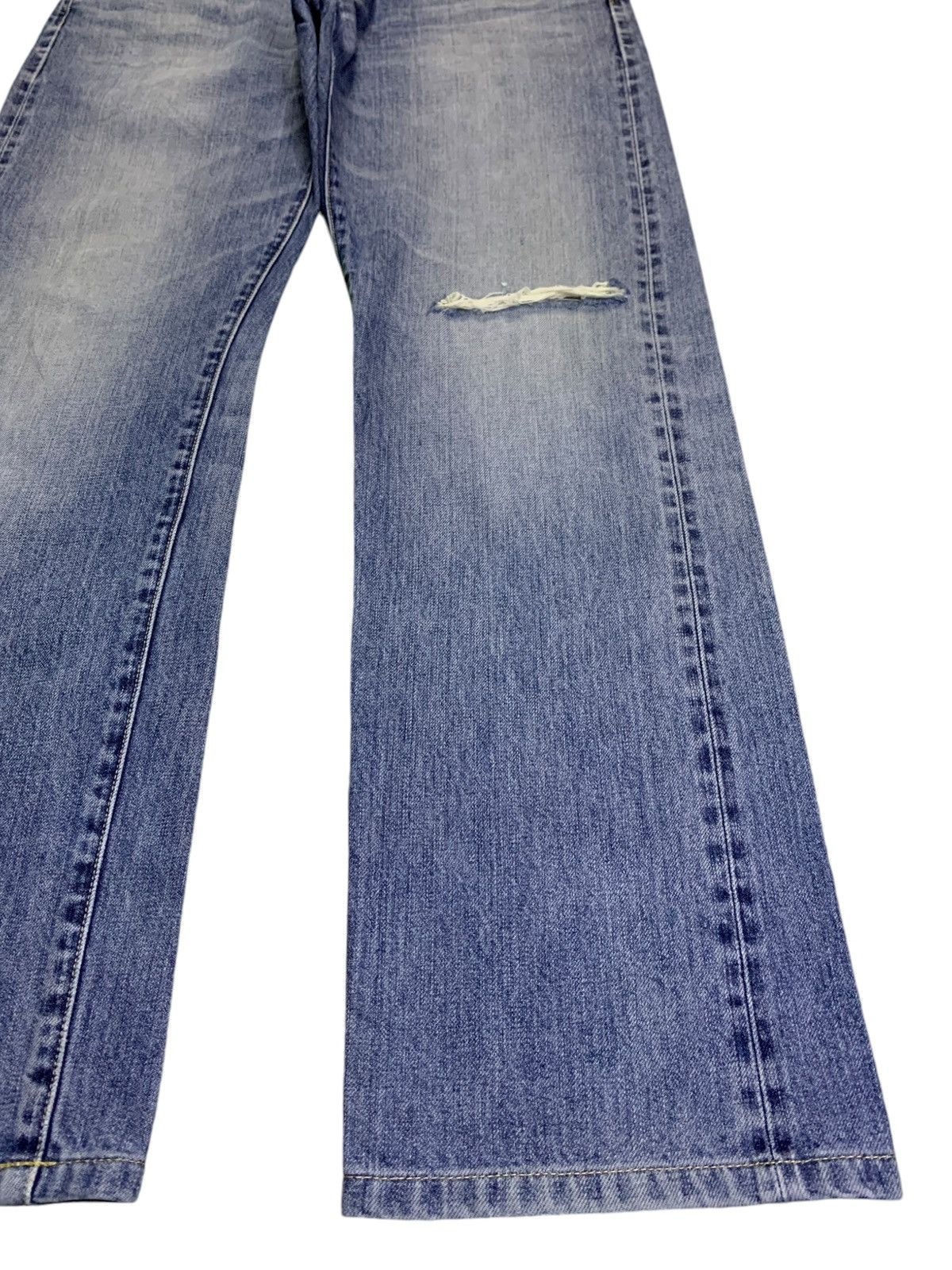 Uniqlo SALES🔥Vintage Uniqlo Selvedge Faded Distress Loose Jeans Size US 33 - 8 Thumbnail