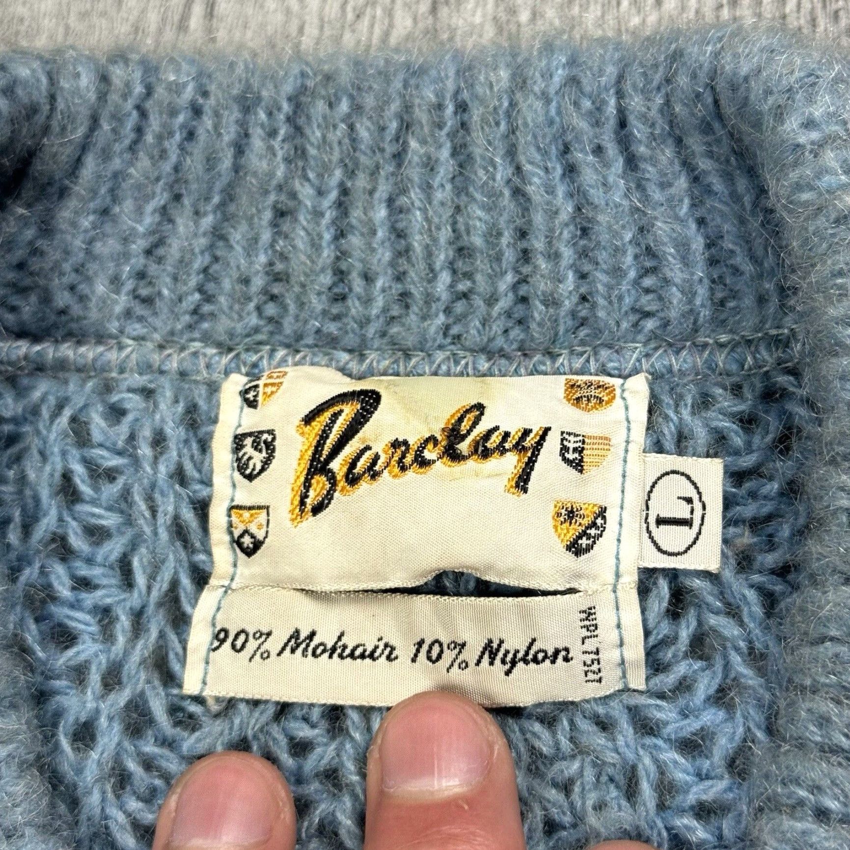 Vintage VINTAGE 60s BARCLAY Mohair Fuzzy V-Neck Sweater Men’s Large Blue Cable-Knit Pullover Fall Winter Classic Size US L / EU 52-54 / 3 - 3 Thumbnail