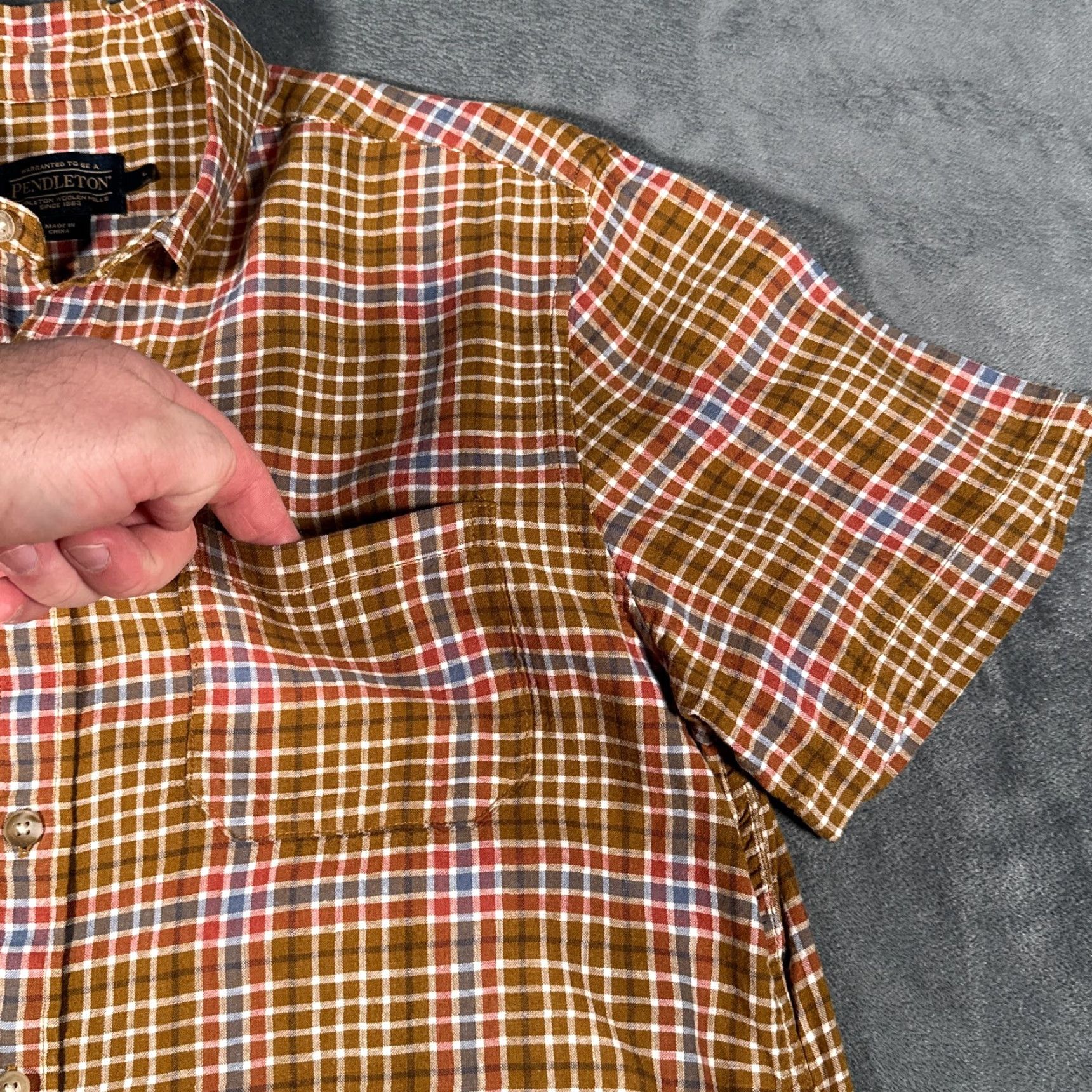 Pendleton Pendleton Button-Up Shirt Mens Medium Brown Plaid Linen Rayon Short Sleeve Classic Outdoor Size US M / EU 48-50 / 2 - 3 Thumbnail