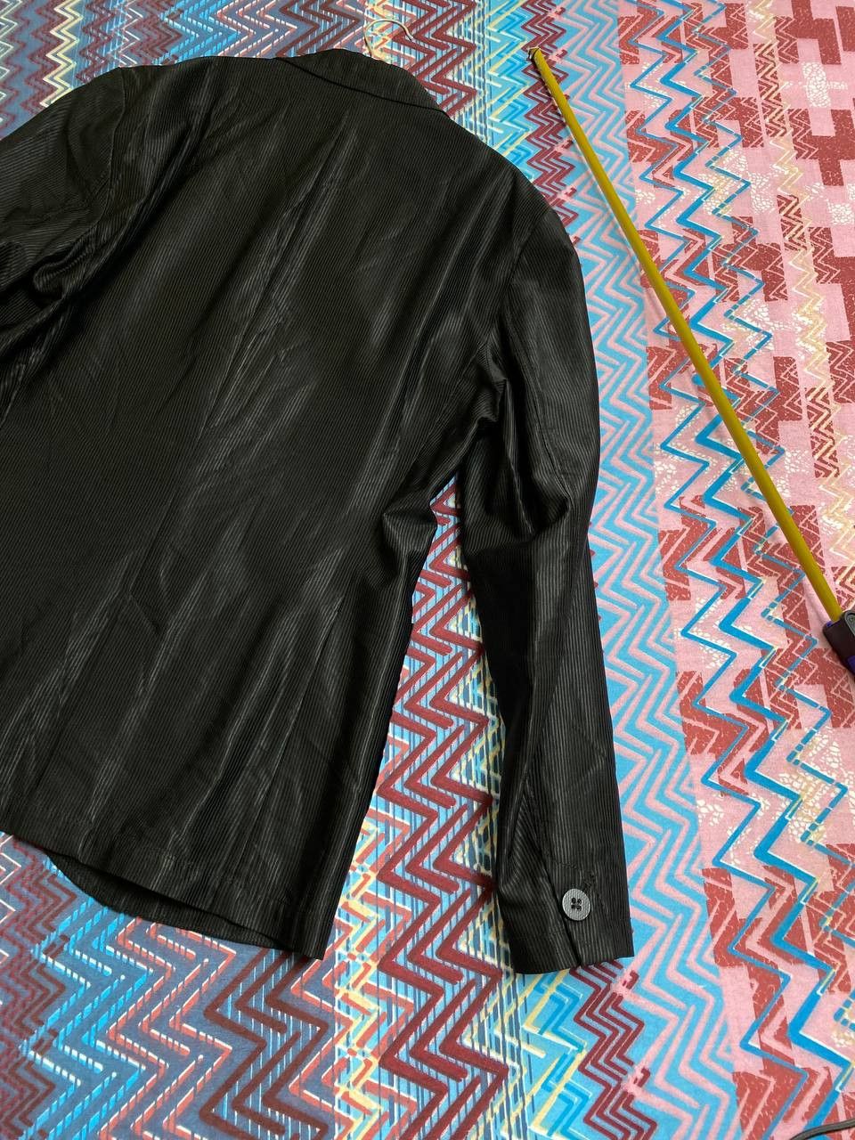 Hugo Boss Blazers Vintage Hugo Boss Y2K Black Streetwear Size 44R - 14 Thumbnail