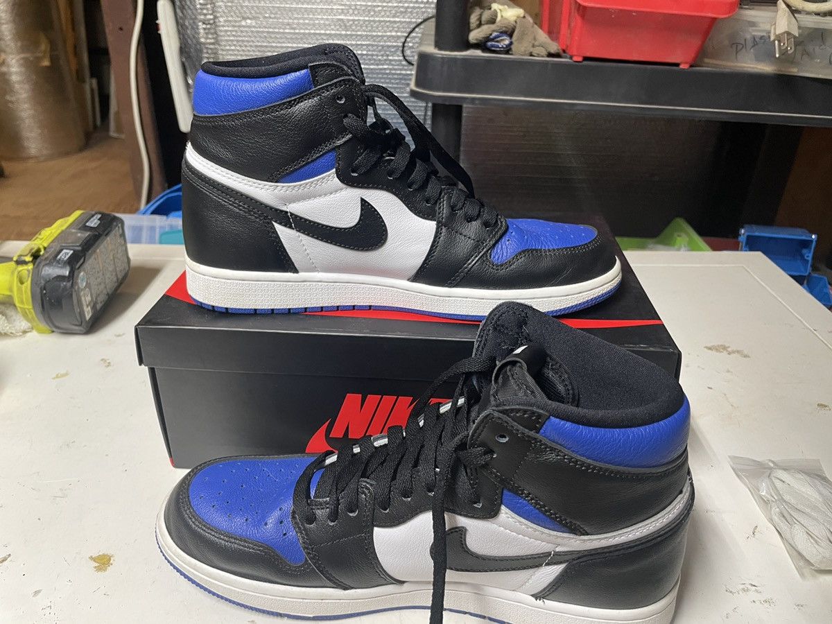 Jordan Brand × Nike Air Jordan 1 retro high royal toe Size US 9.5 / EU 42-43 - 7 Thumbnail