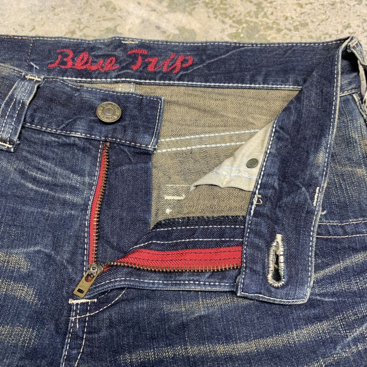 If Six Was Nine Vintage Edwin Blue Trip Clawmark Distressed Fade Jean Size US 33 - 14 Thumbnail