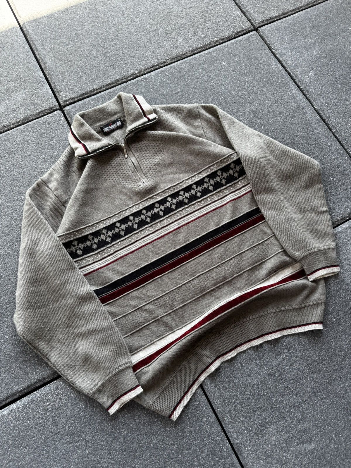 Coogi CRAZY Y2K 3D PATTERN KNIT PULLOVER Size US XL / EU 56 / 4 - 1 Thumbnail
