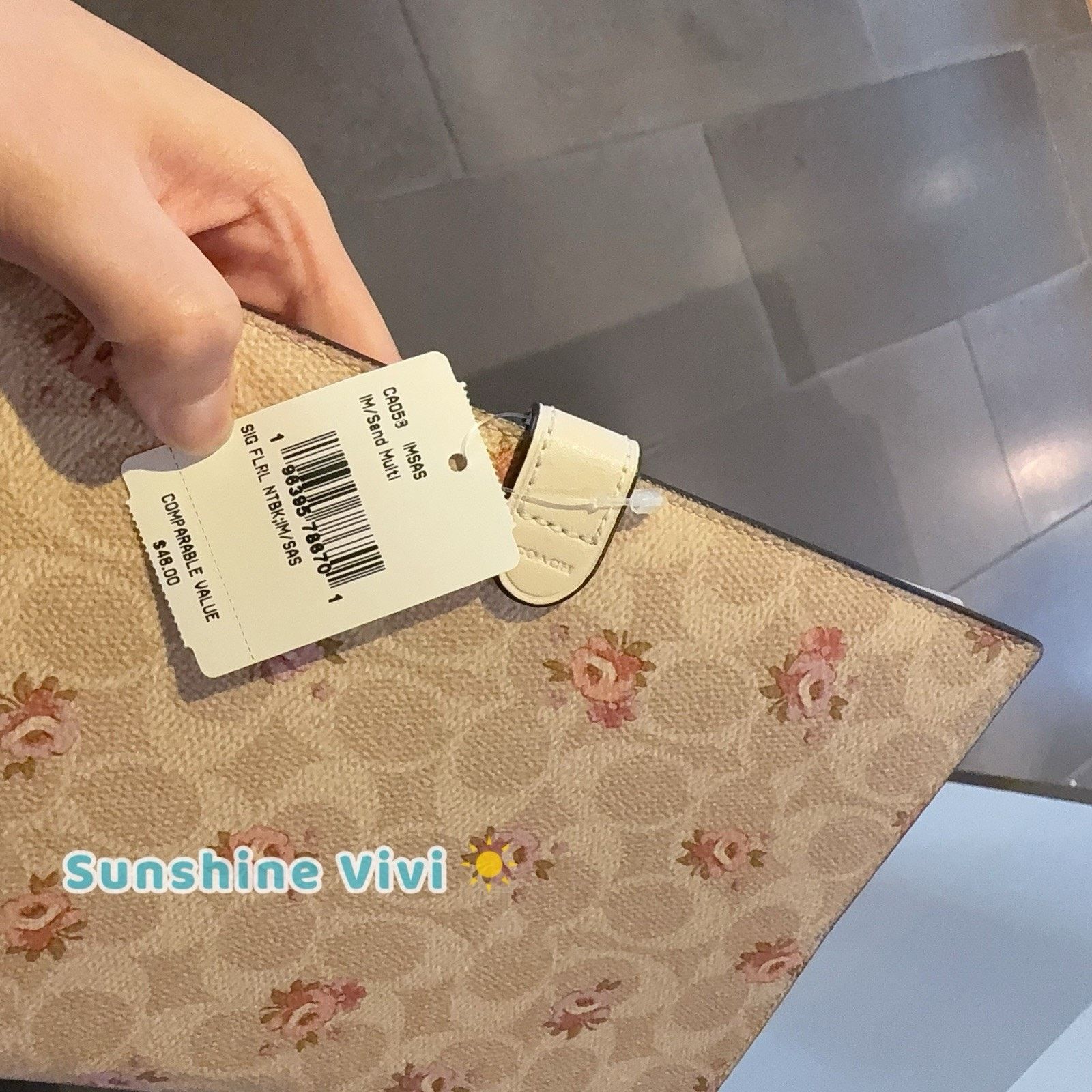 Coach NWT Coach Notebook Gold/Sand Multi With Floral Print CAO58 Size ONE SIZE - 4 Thumbnail