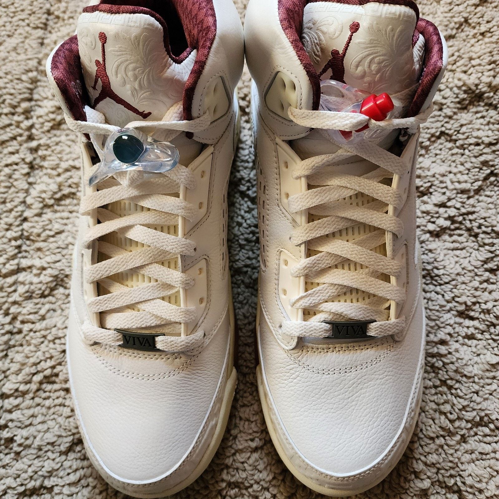 Jordan Brand Air Jordan 5 Retro El Grito Sail Brand New Sz 9 Size US 9 / EU 42 - 4 Thumbnail