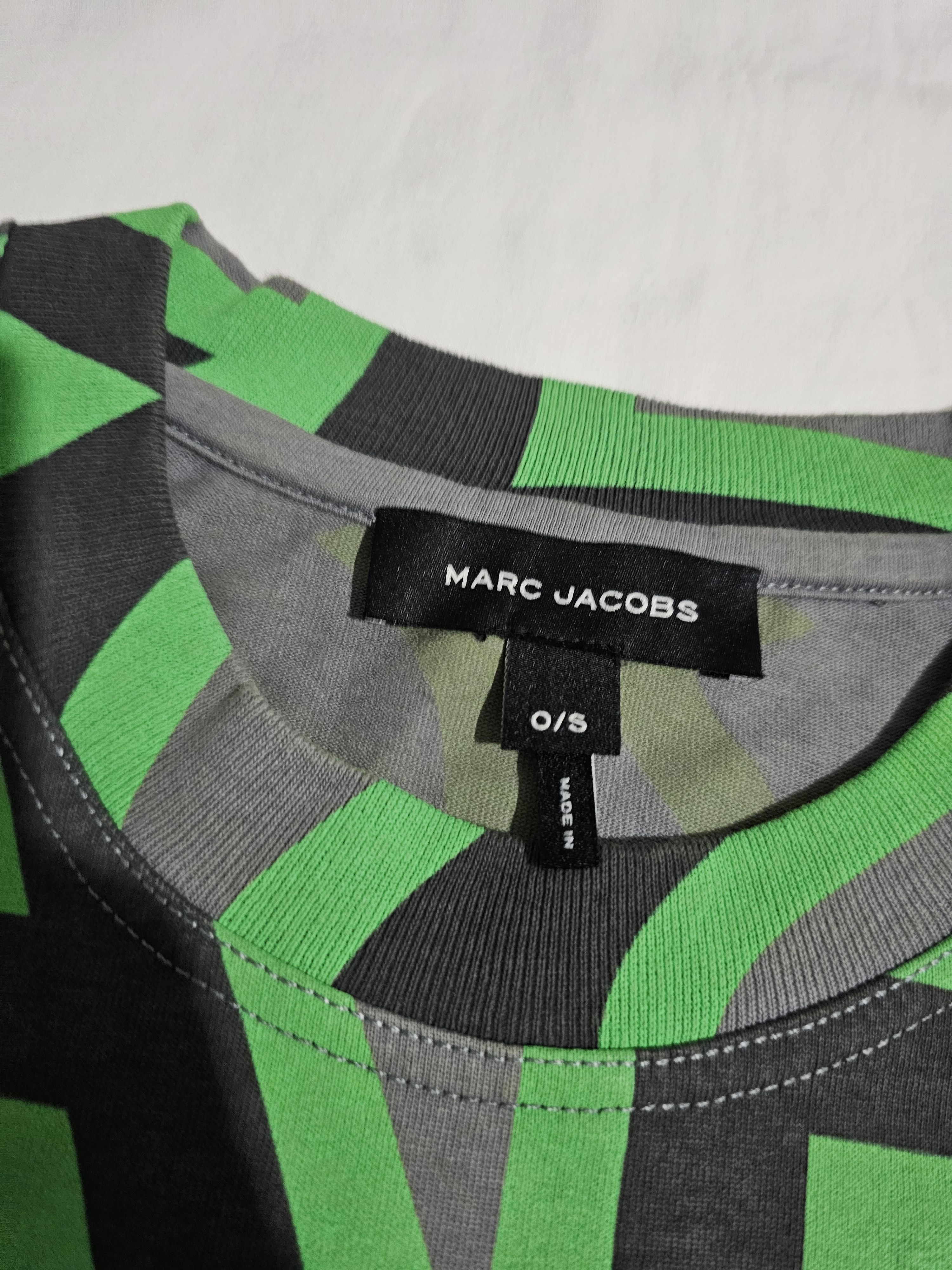 Marc Jacobs "Monogram big T-shirt" by Marc Jacobs - Only Size Size US M / EU 48-50 / 2 - 2 Thumbnail